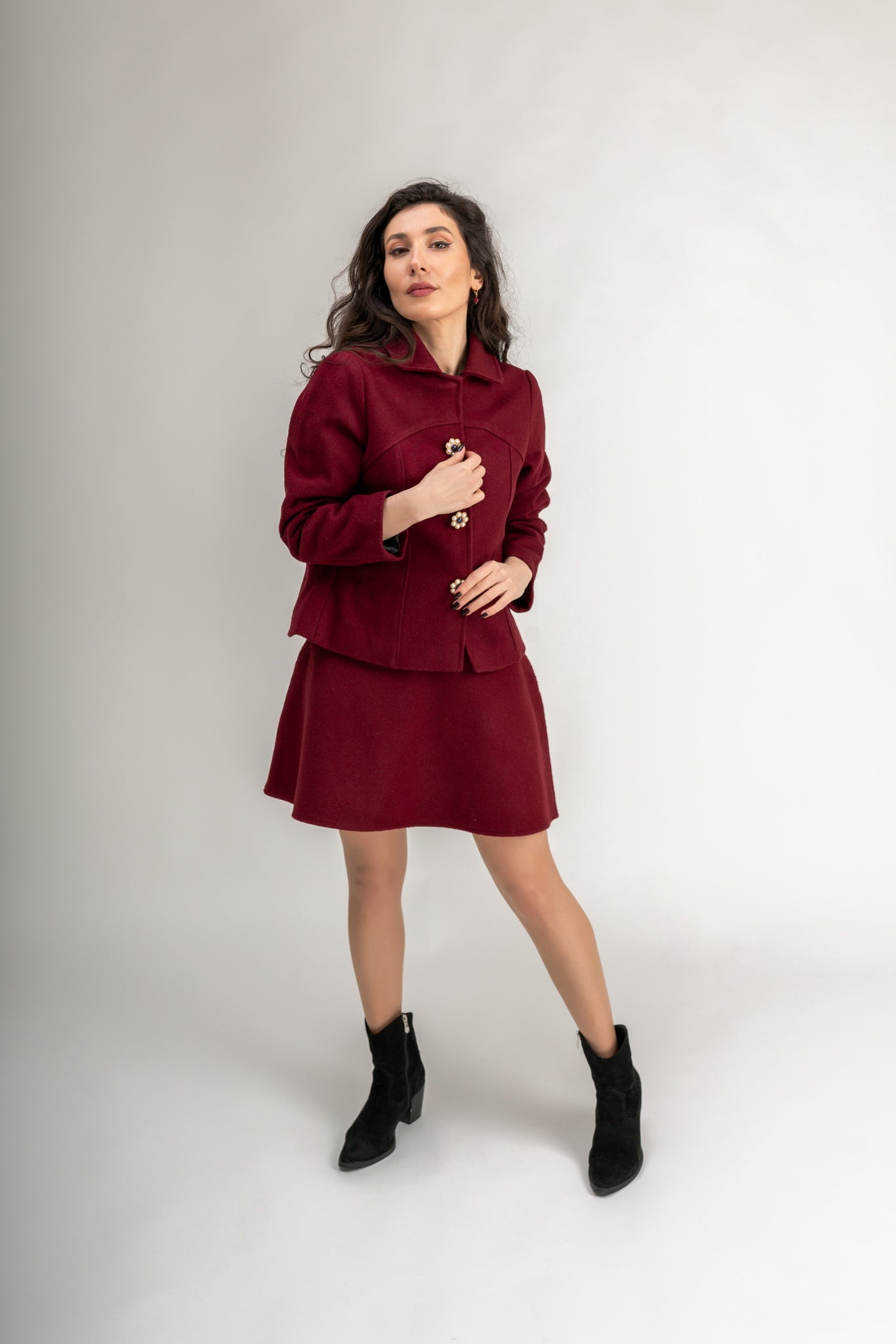 "Daisy" Coat Pearl Buttons In Burgundy